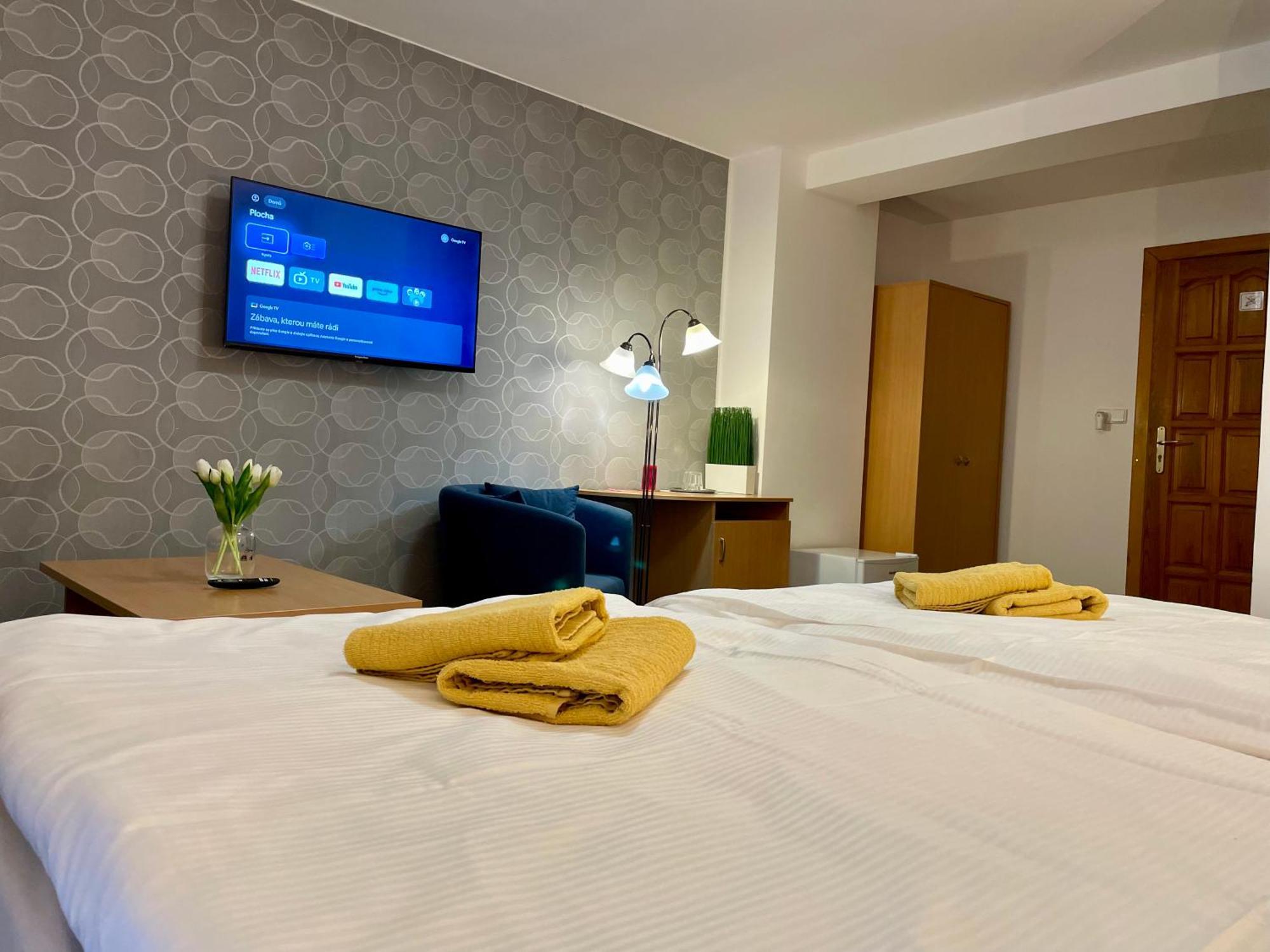 Hotel Aldo Uničov Extérieur photo